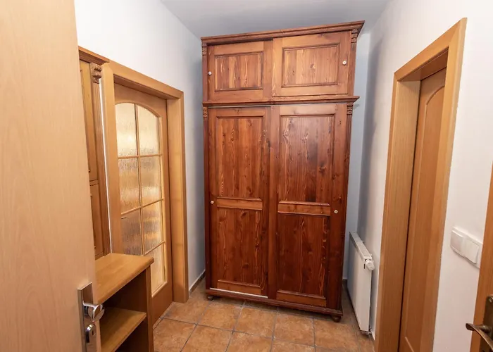 Apartman Cerny Dul شقة تشيرني دول